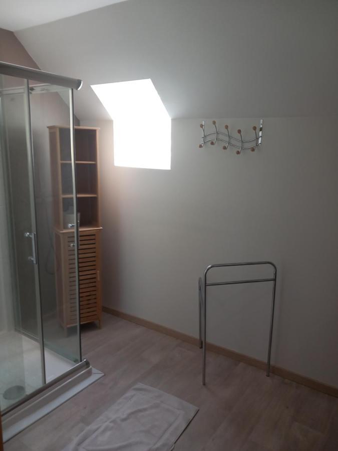 Chambre D'Hote De La Baronne Roz-sur-Couesnon Luaran gambar